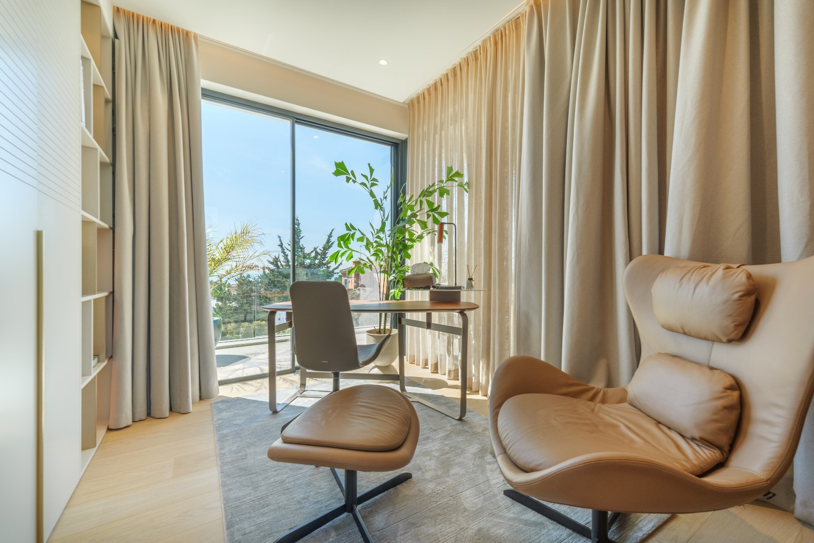 4 Bedroom Villa in Marbella - Photo 19