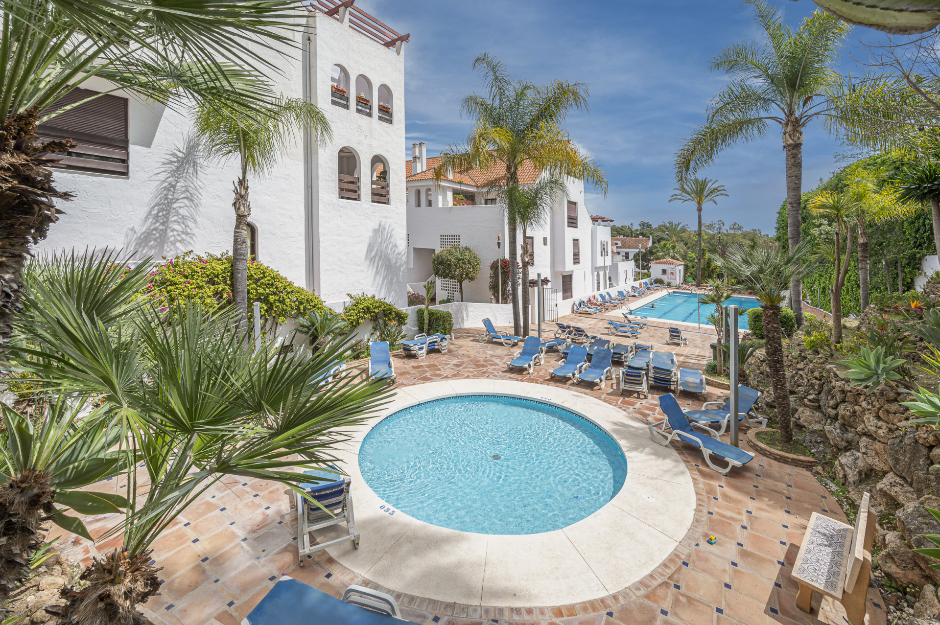 3 Bedroom Apartment in Marbella - Photo 3