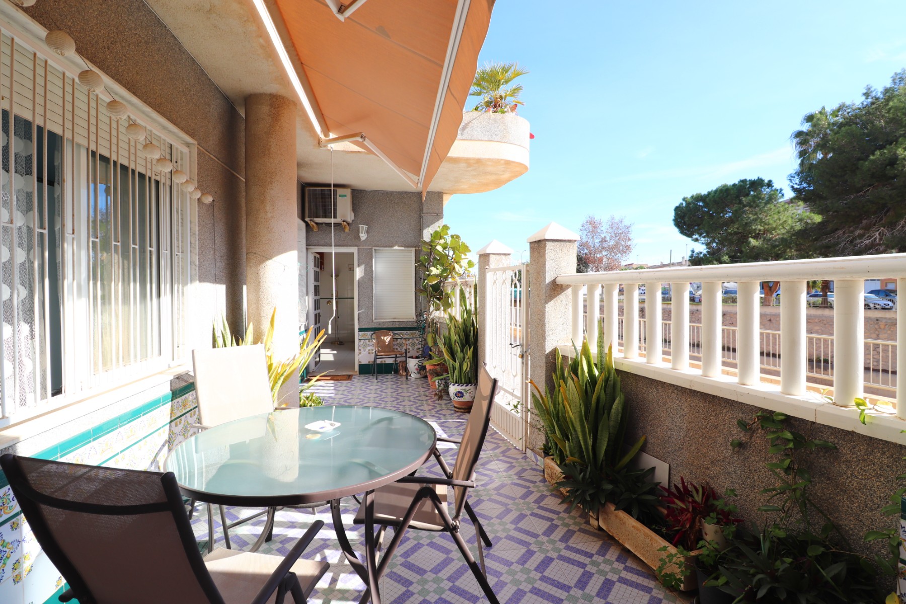 Apartamento com 3 quartos com piscina em Alicante, Espanha – Foto 2