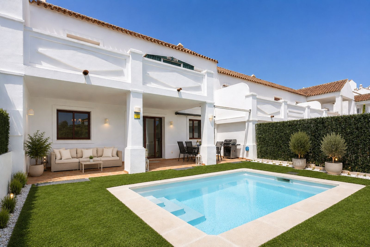 3 Bedroom Townhouse in Casares - Photo 19