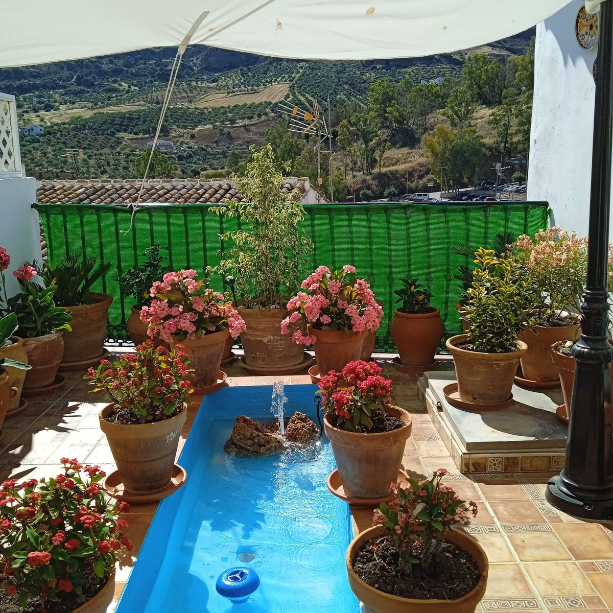 4 Bedroom Townhouse in Álora - Photo 2