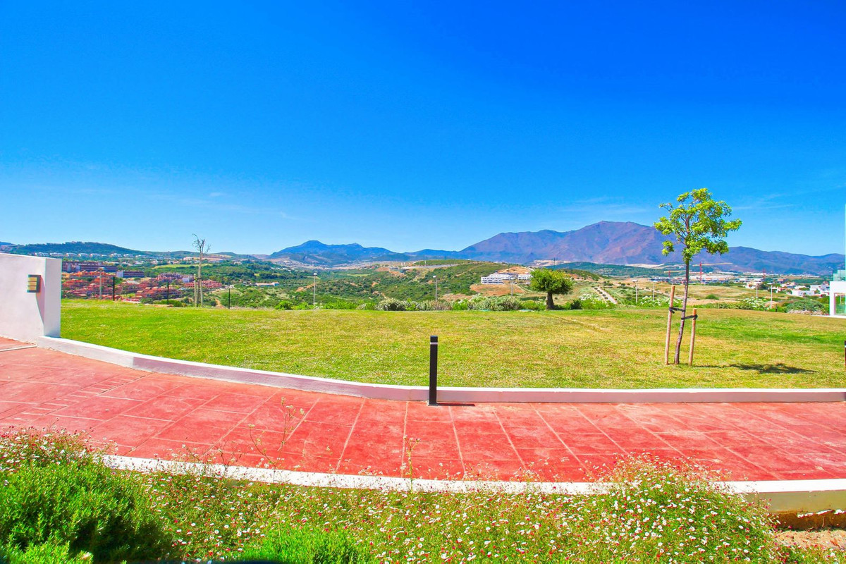 3 Bedroom Apartment in Casares - Photo 23