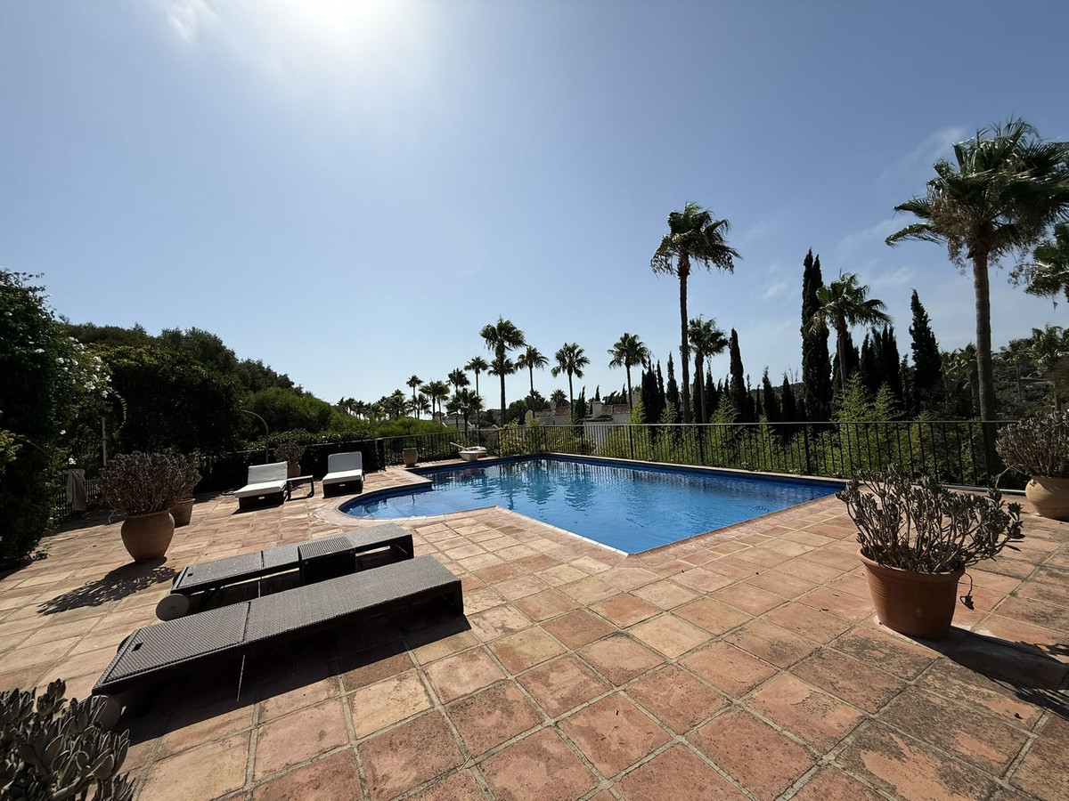 5 Bedroom Villa in Sotogrande - Photo 10
