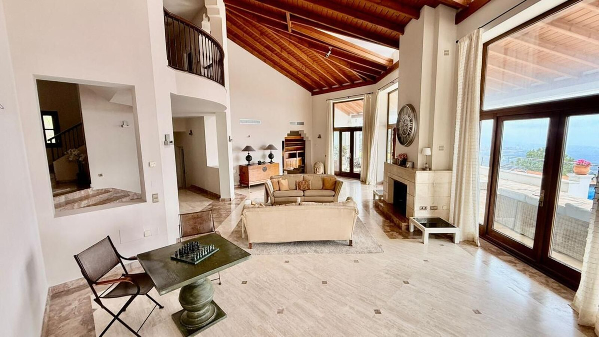 5 Bedroom Villa in Benahavís - Фото 4