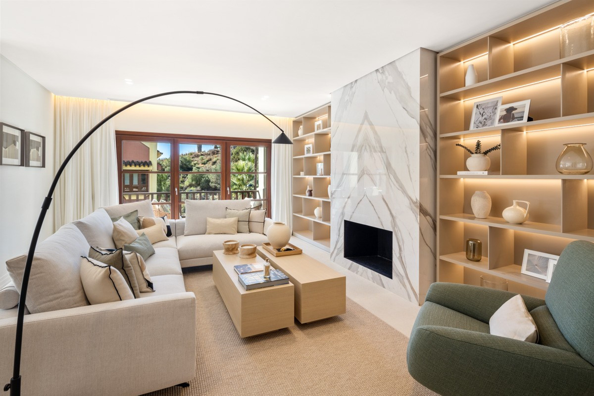 5 Bedroom Townhouse in Marbella - Photo 9