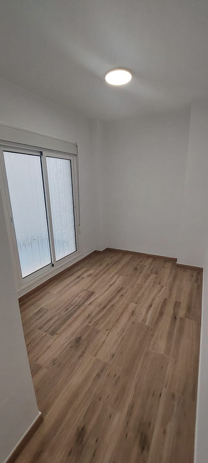 2 Bedroom Apartment in Fuengirola - Photo 7