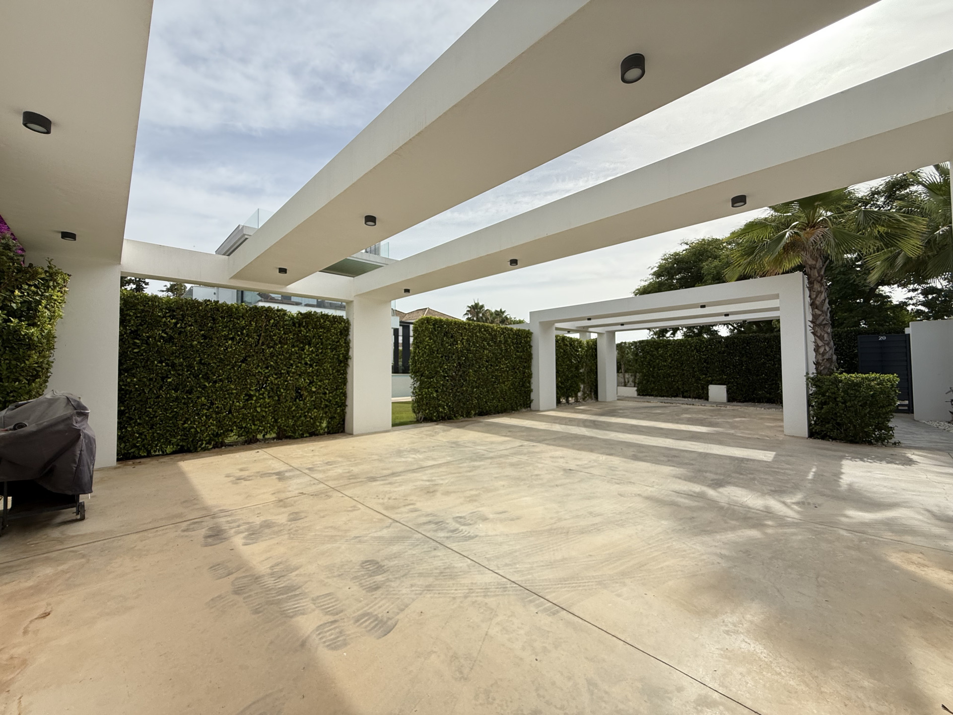 7 Bedroom Villa in San Pedro de Alcántara - Photo 22