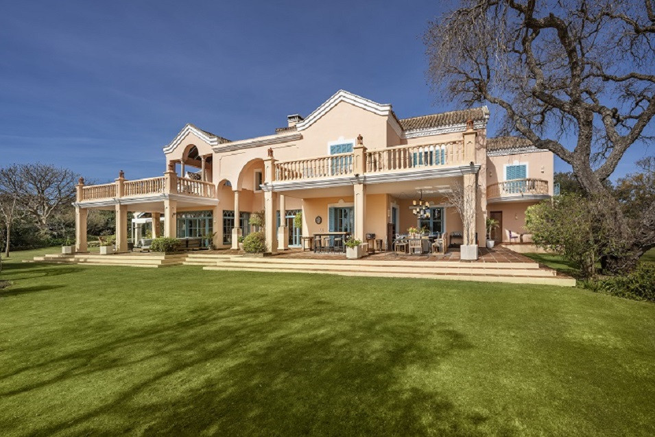 5 Bedroom Villa in San Roque