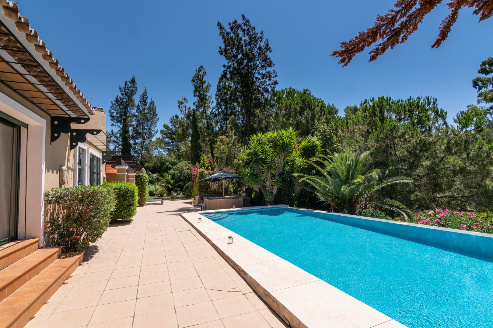 5 Bedroom Villa in Benahavís - Foto 4