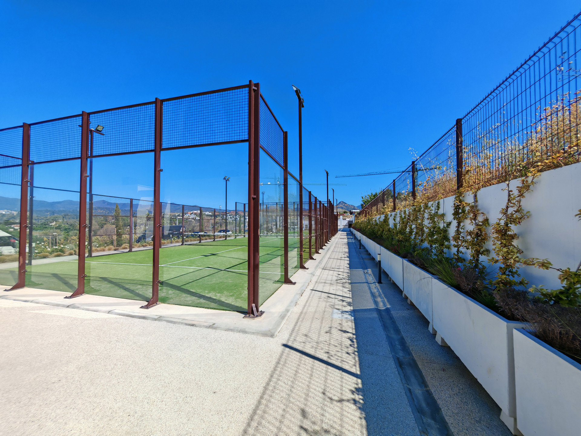 2 Bedroom Apartment in Estepona - Photo 21