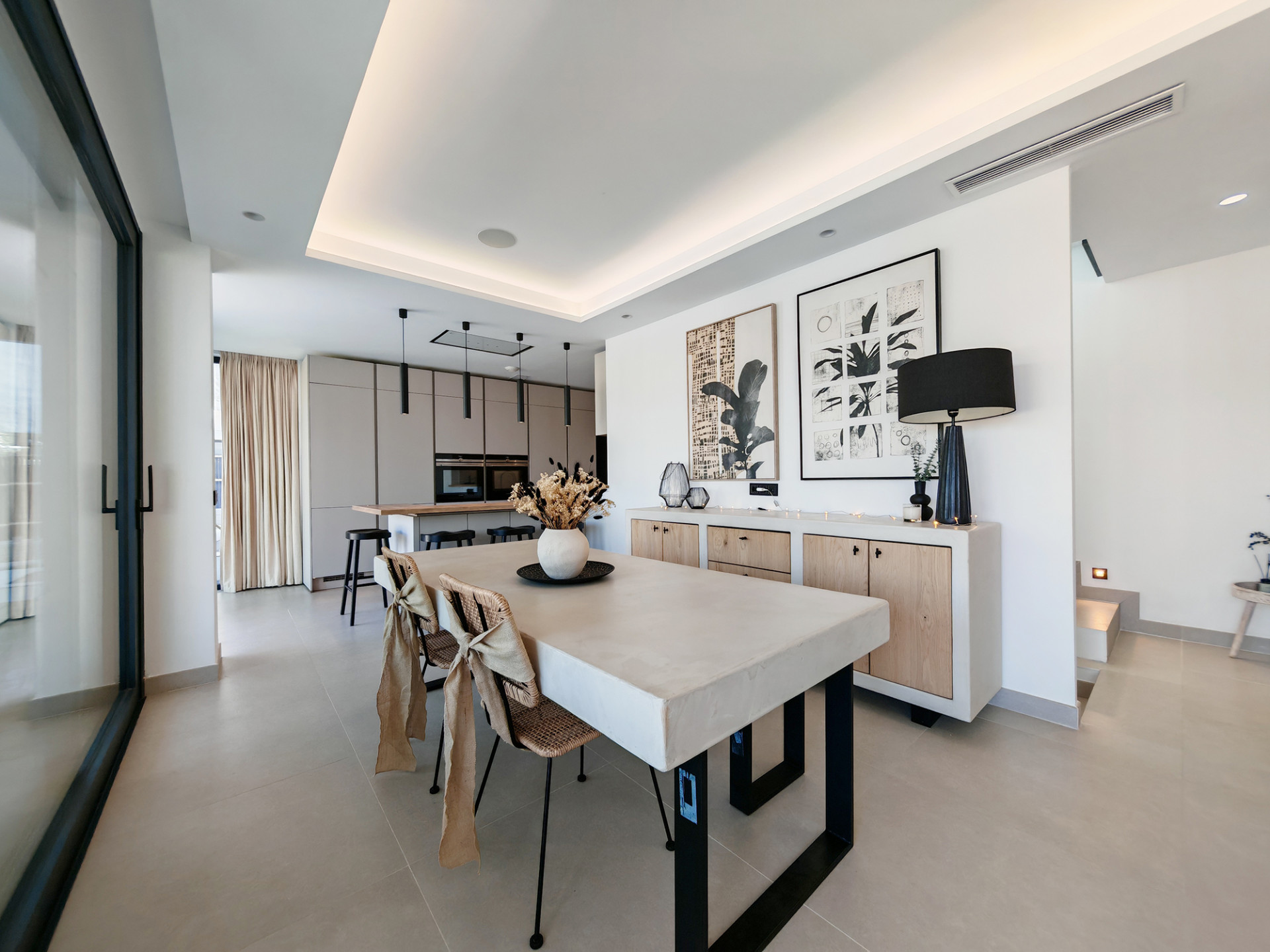 4 Bedroom Villa in Estepona - Photo 5