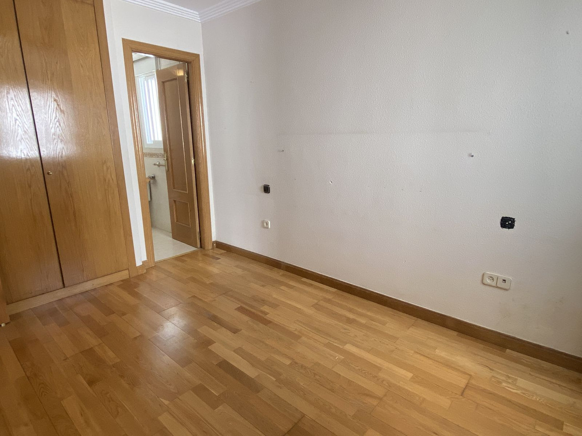 3 Bedroom Apartment in Benahavís - Foto 24