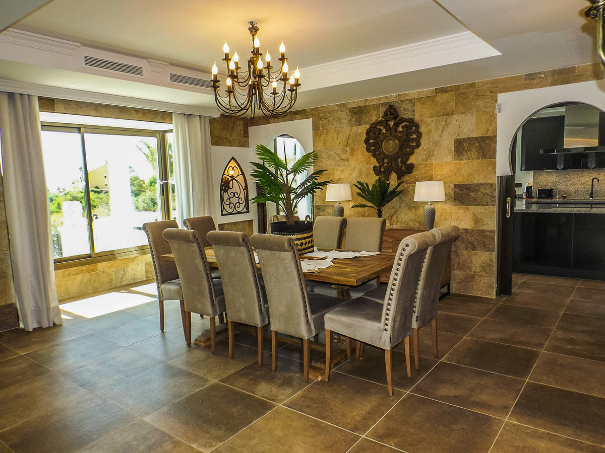 7 Bedroom Villa in Benahavís - Foto 28
