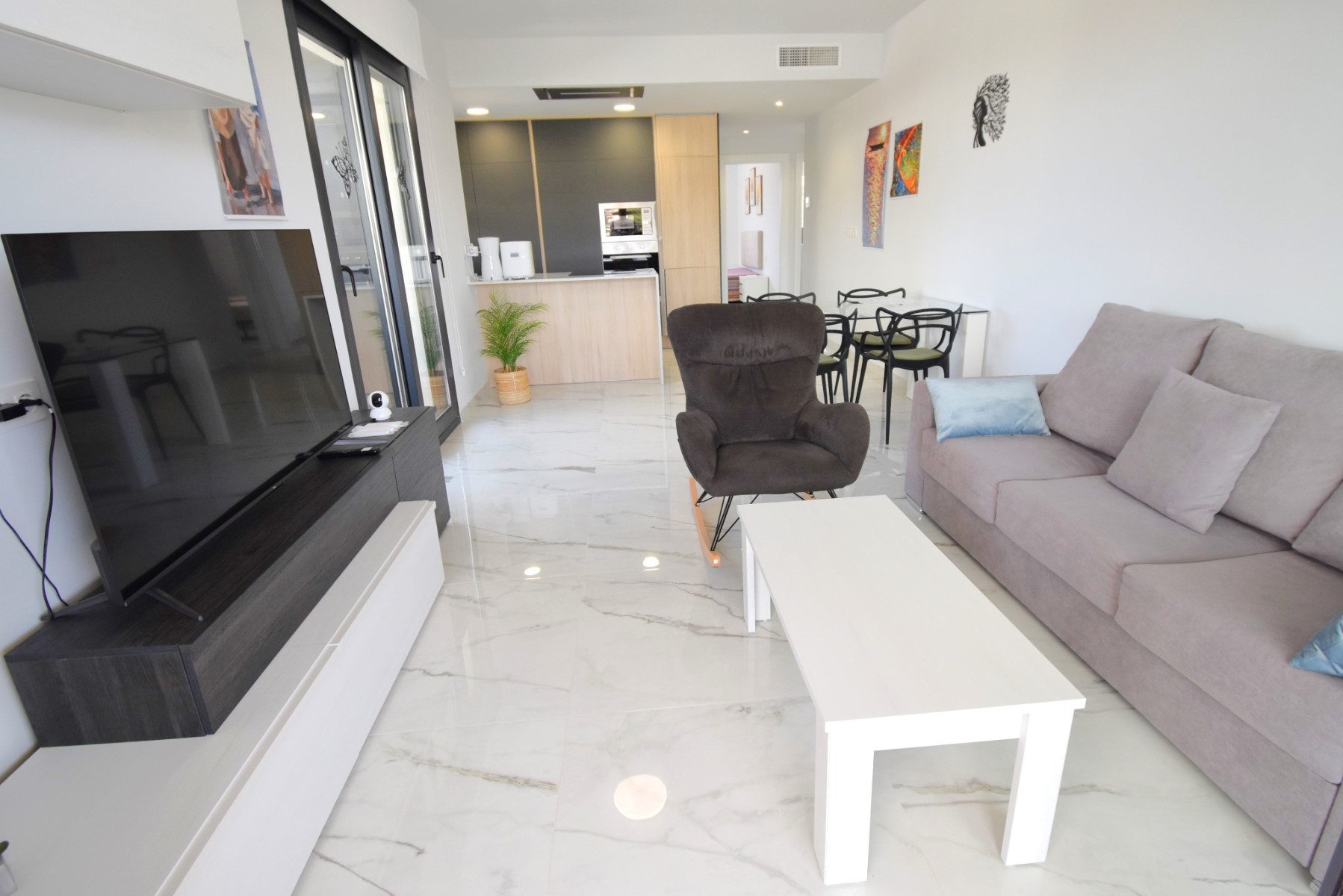 Apartamento com 2 quartos com piscina em Alicante, Espanha – Foto 3