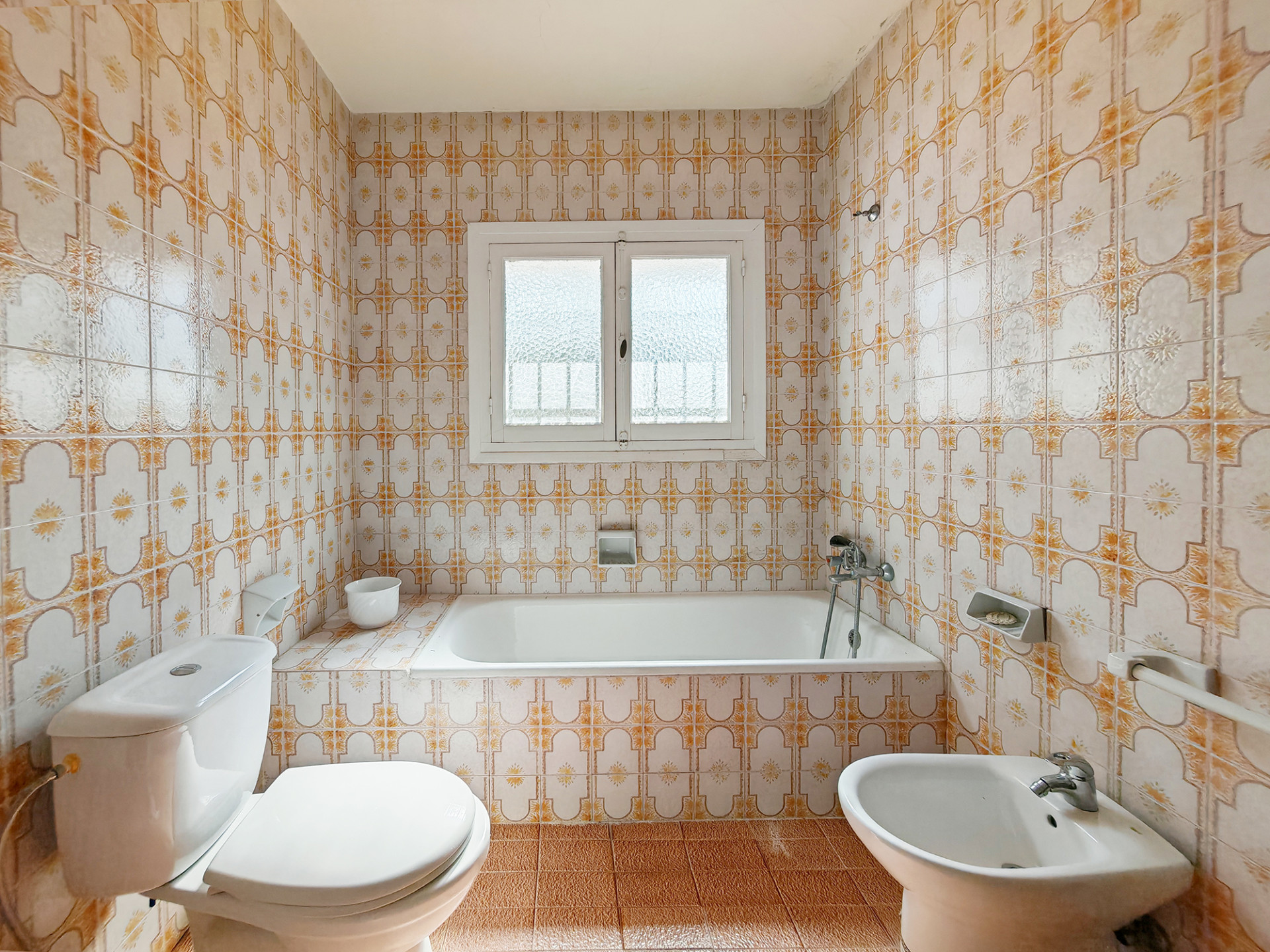 5 Bedroom Villa in Marbella - Photo 9