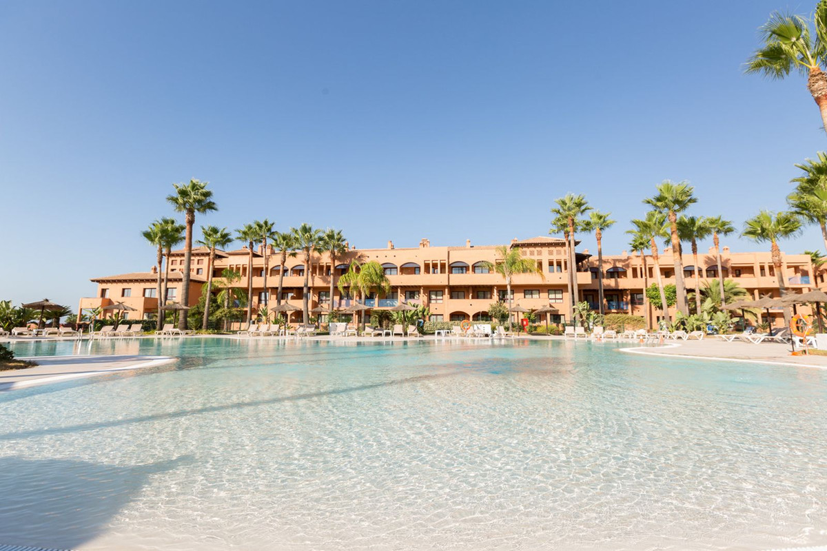 1 Bedroom Apartment in Estepona - Foto 5