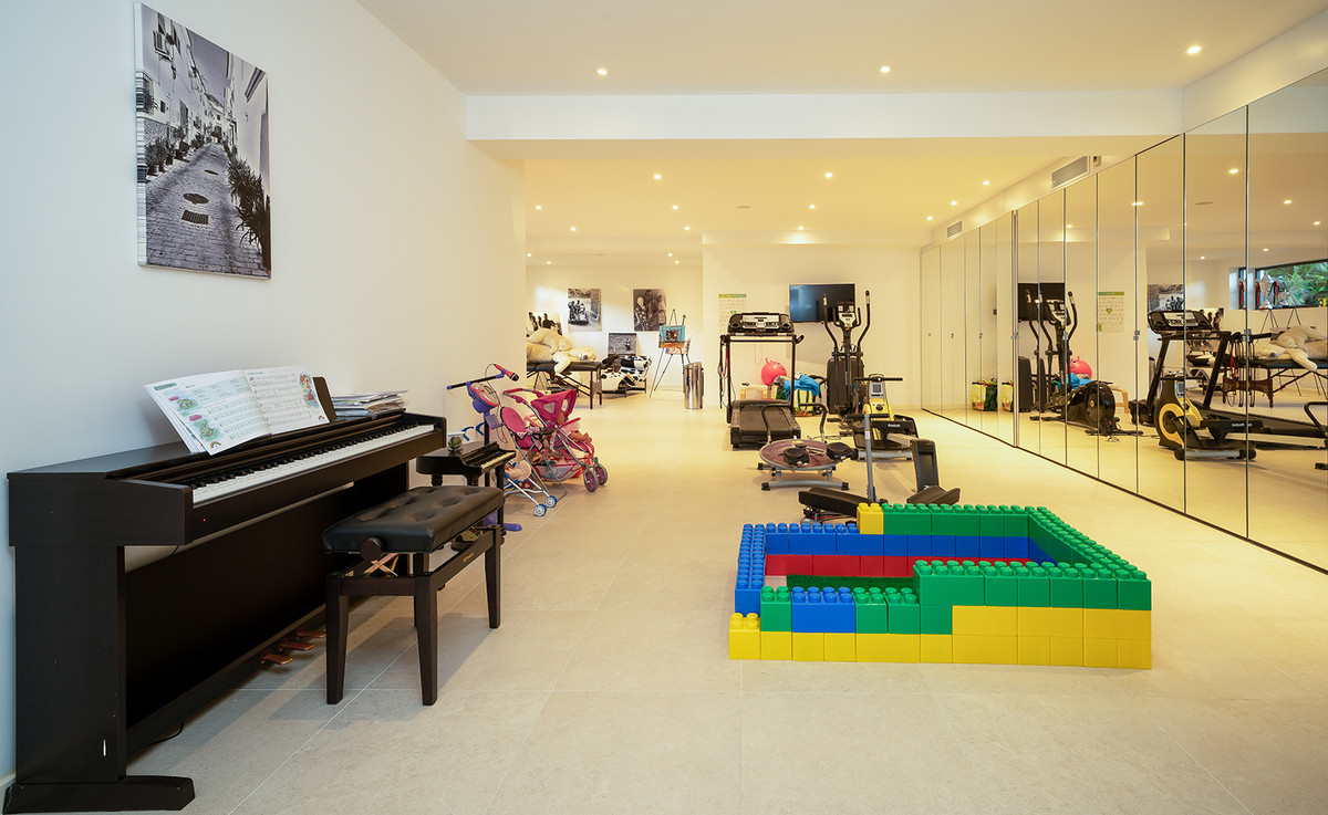 7 Bedroom Villa in Benahavís - Foto 17