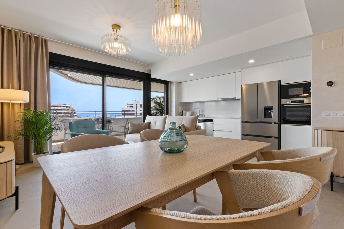 1 Bedroom Apartment in Torremolinos - Photo 9