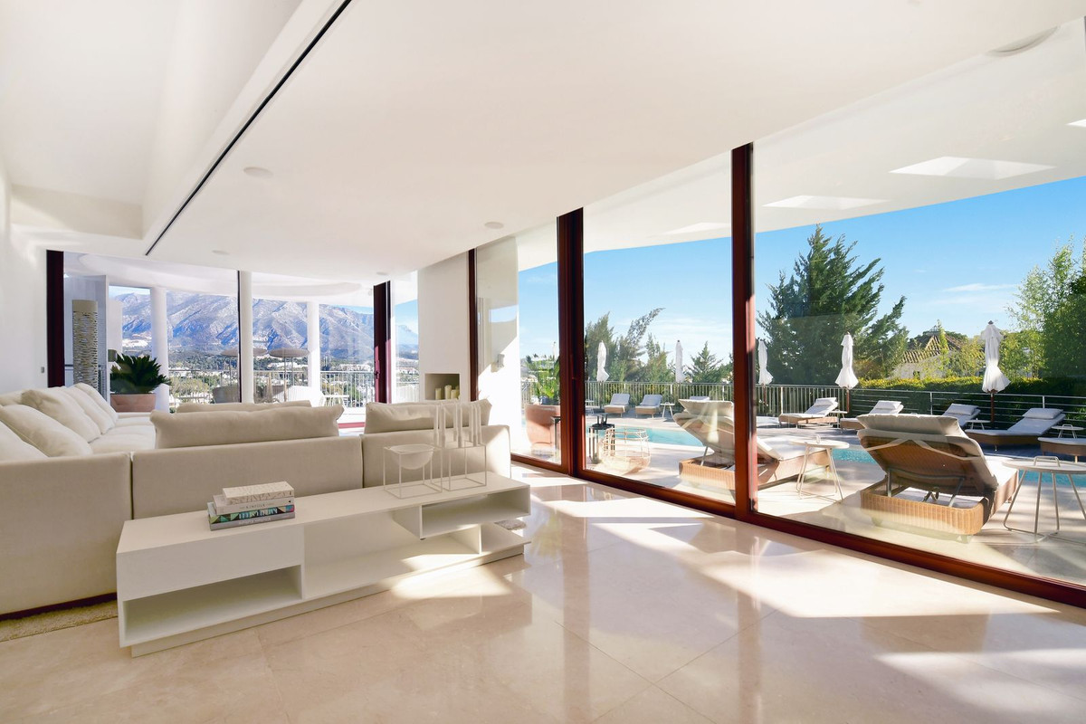 7 Bedroom Villa in Marbella - Photo 31