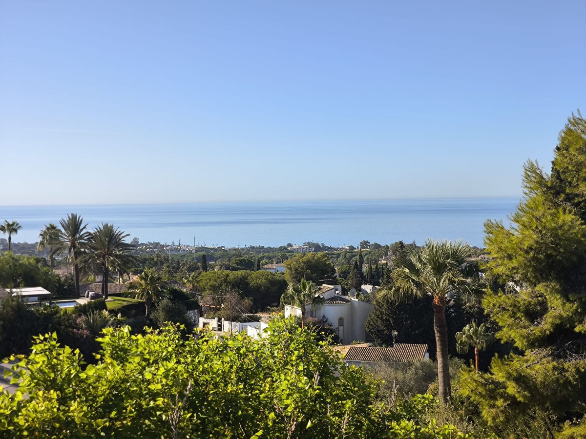 6 Bedroom Villa in Marbella - Photo 66