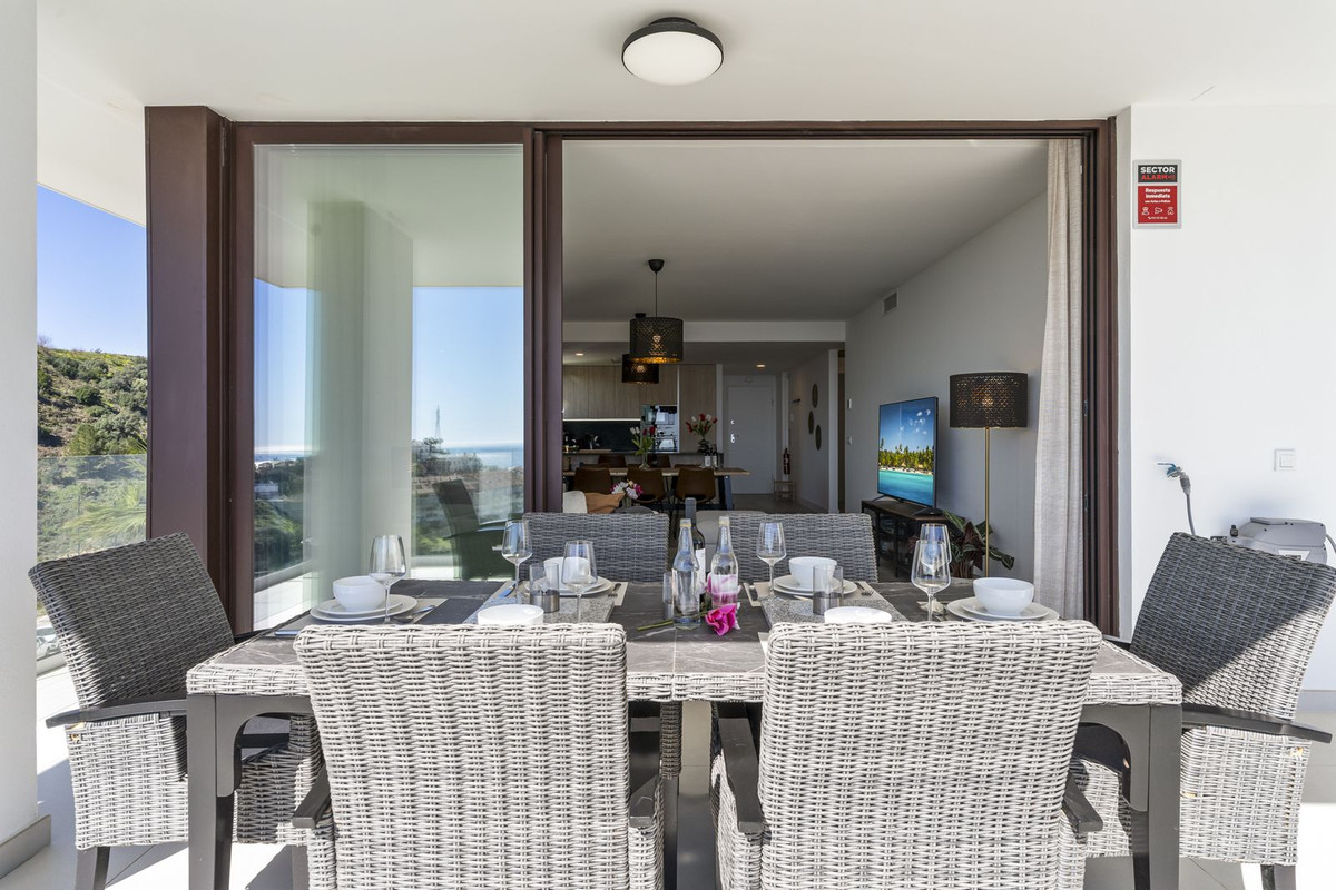 3 Bedroom Apartment in Fuengirola - Photo 24
