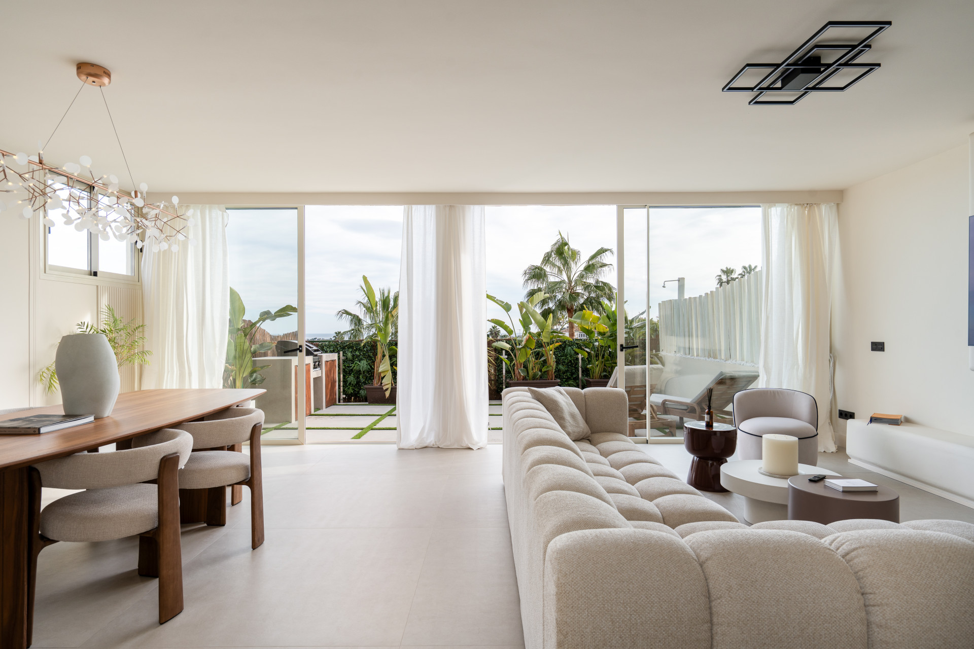 3 Bedroom Apartment in Marbella - Photo 5