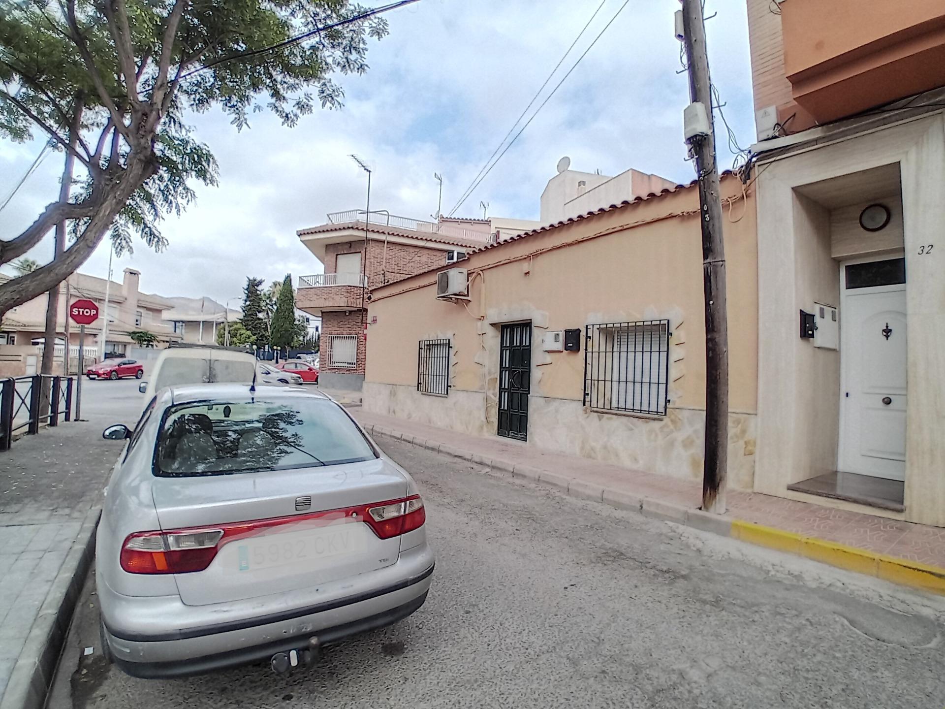 Chalet de 4 dormitorios en Murcia – Foto 3