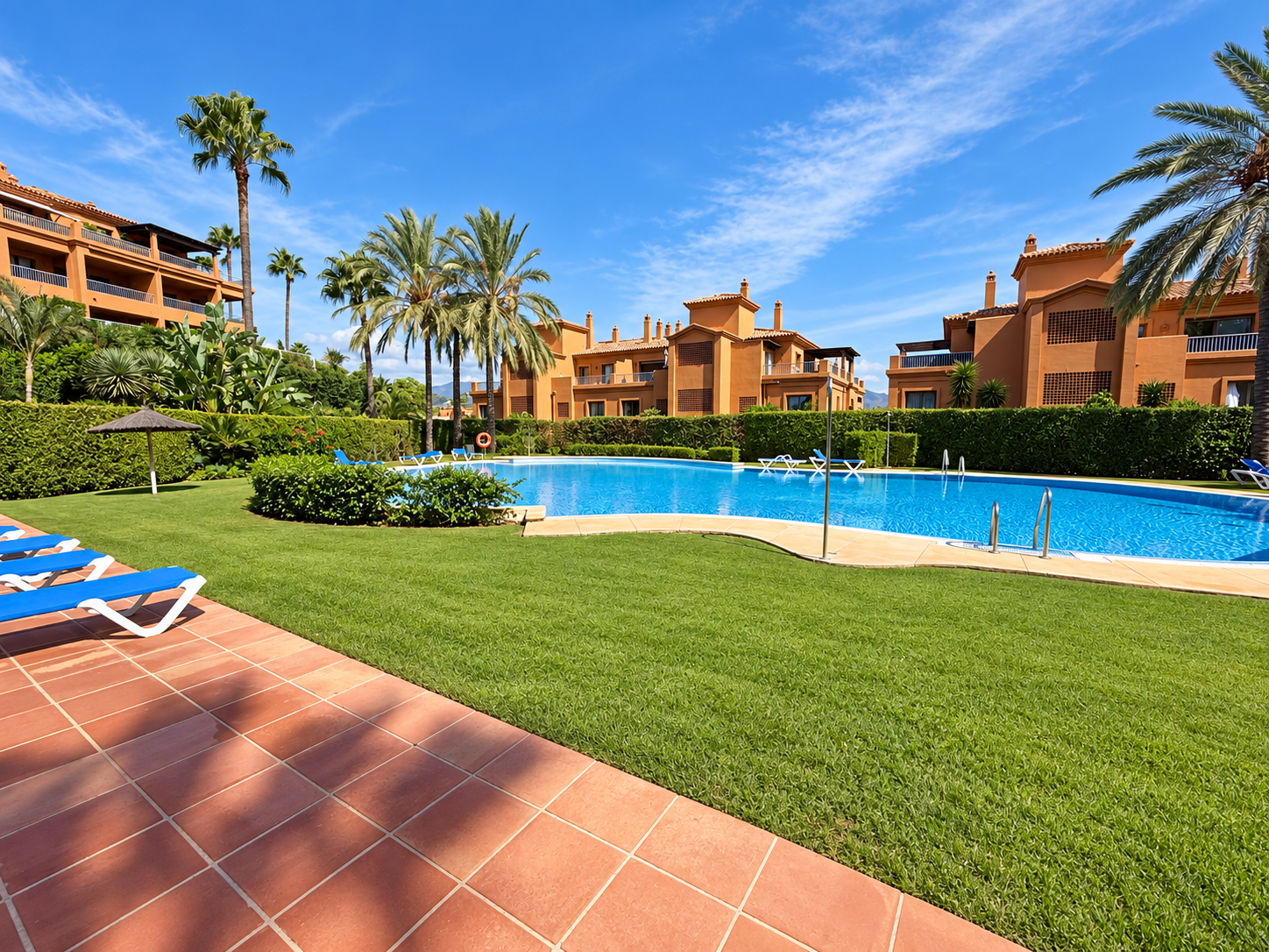 2 Bedroom Apartment in Estepona - Photo 19