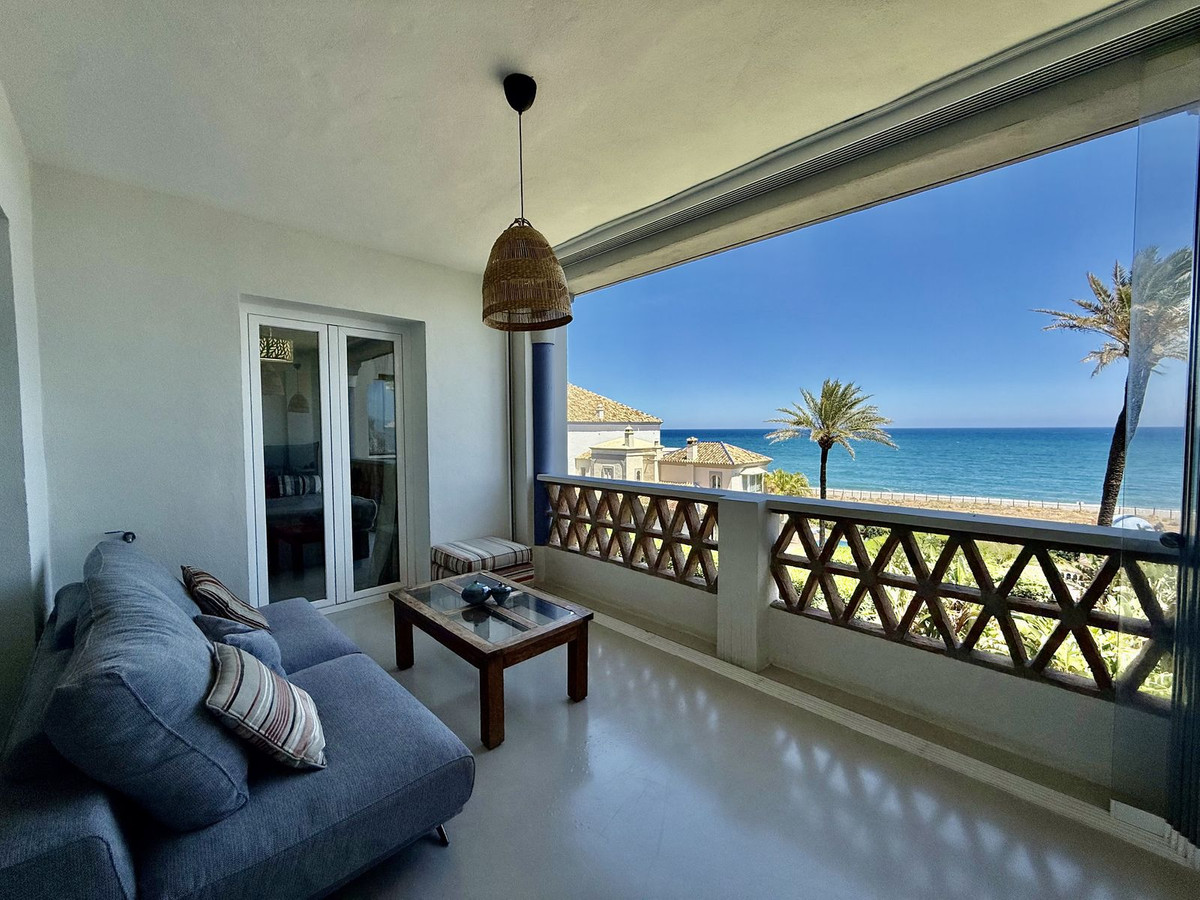 3 Bedroom Penthouse in Casares - Photo 19