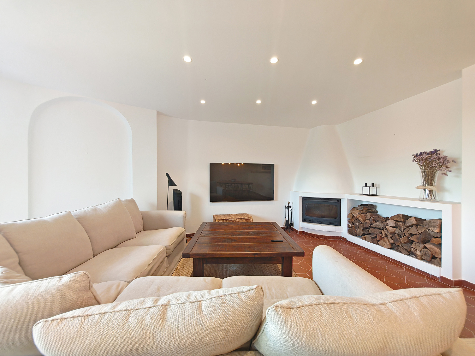 4 Bedroom Townhouse in Marbella - Photo 4