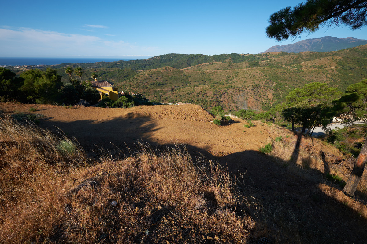 8,801 m² Plot in Benahavís - Photo 5