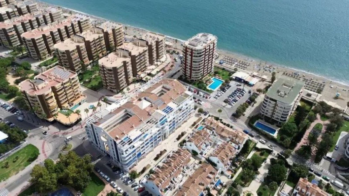 3 Bedroom Apartment in Fuengirola - Foto 27