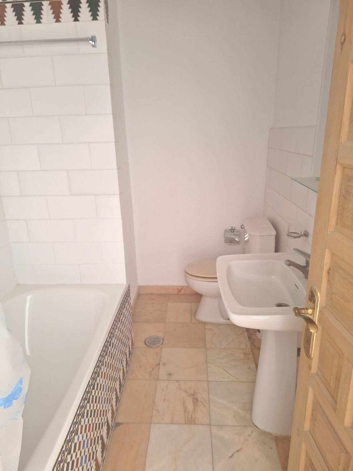 Apartment in Torremolinos - Photo 4