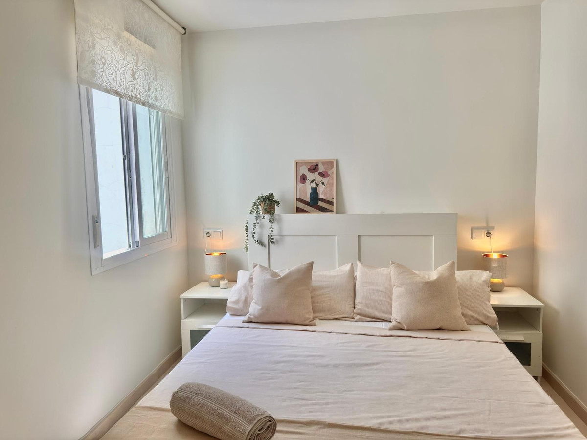 3 Bedroom Apartment in Fuengirola - Photo 18