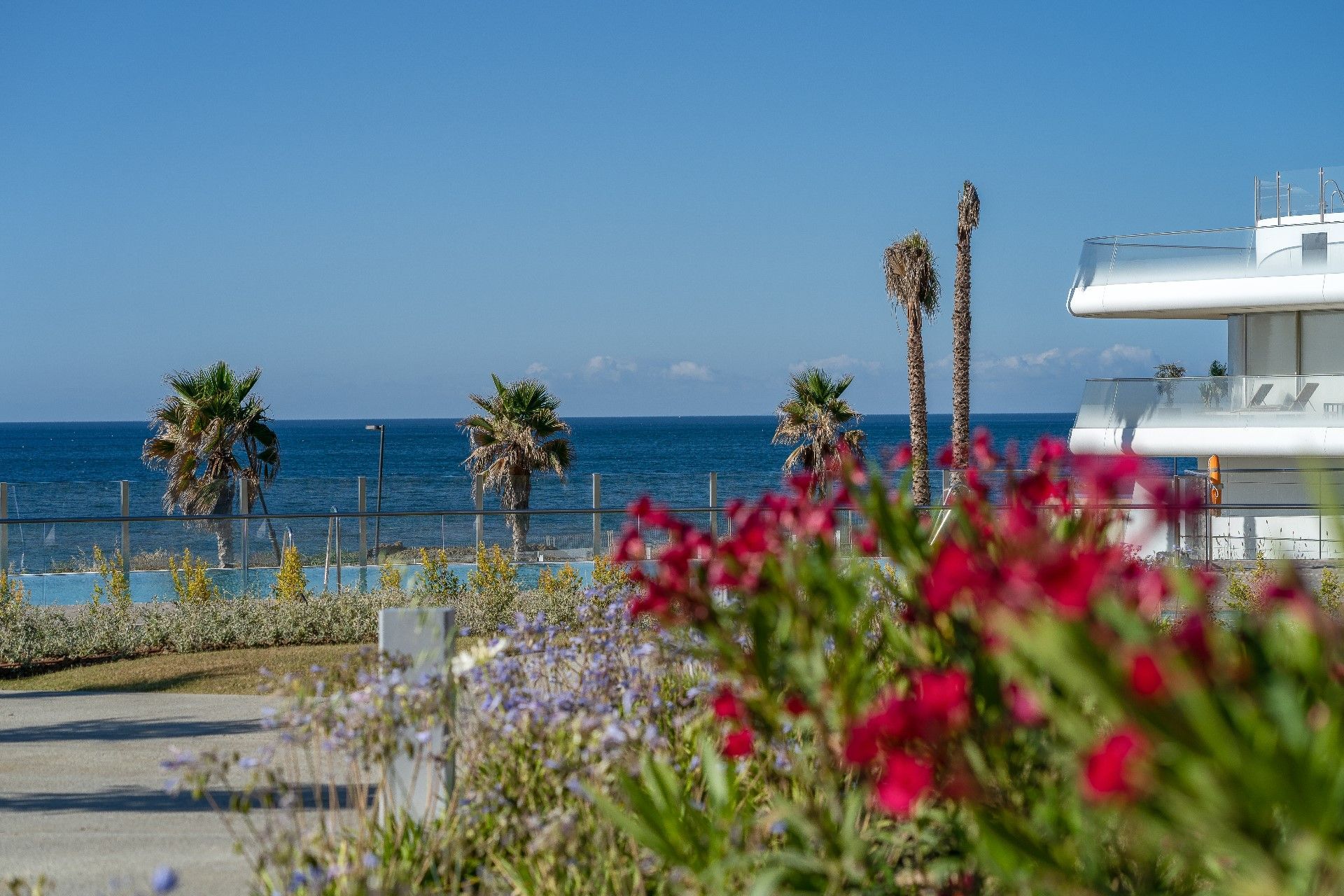 3 Bedroom Penthouse in Estepona - Photo 27