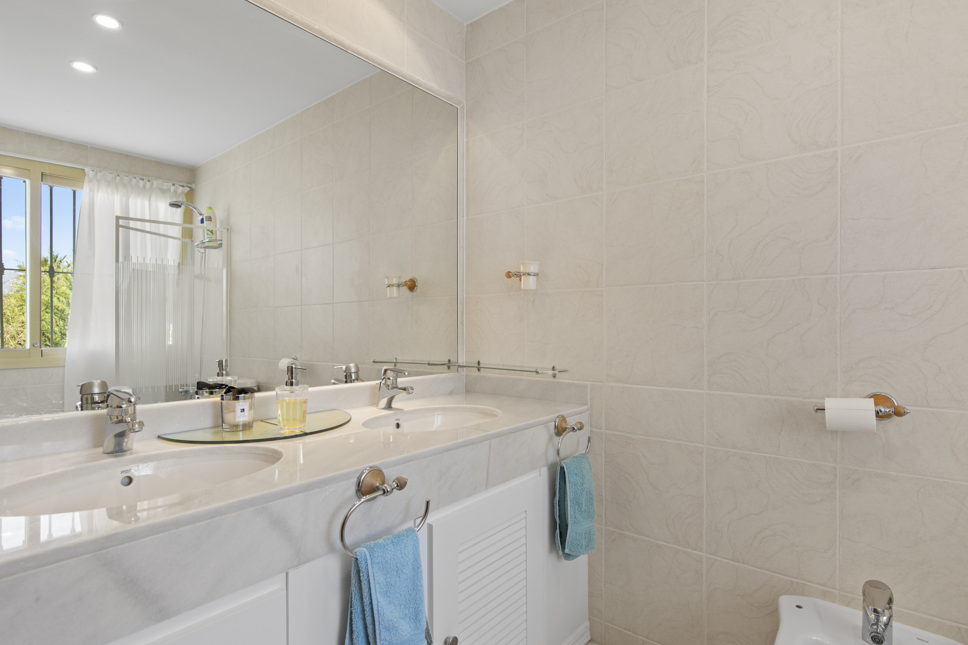 3 Bedroom Villa in Benahavís - Foto 22