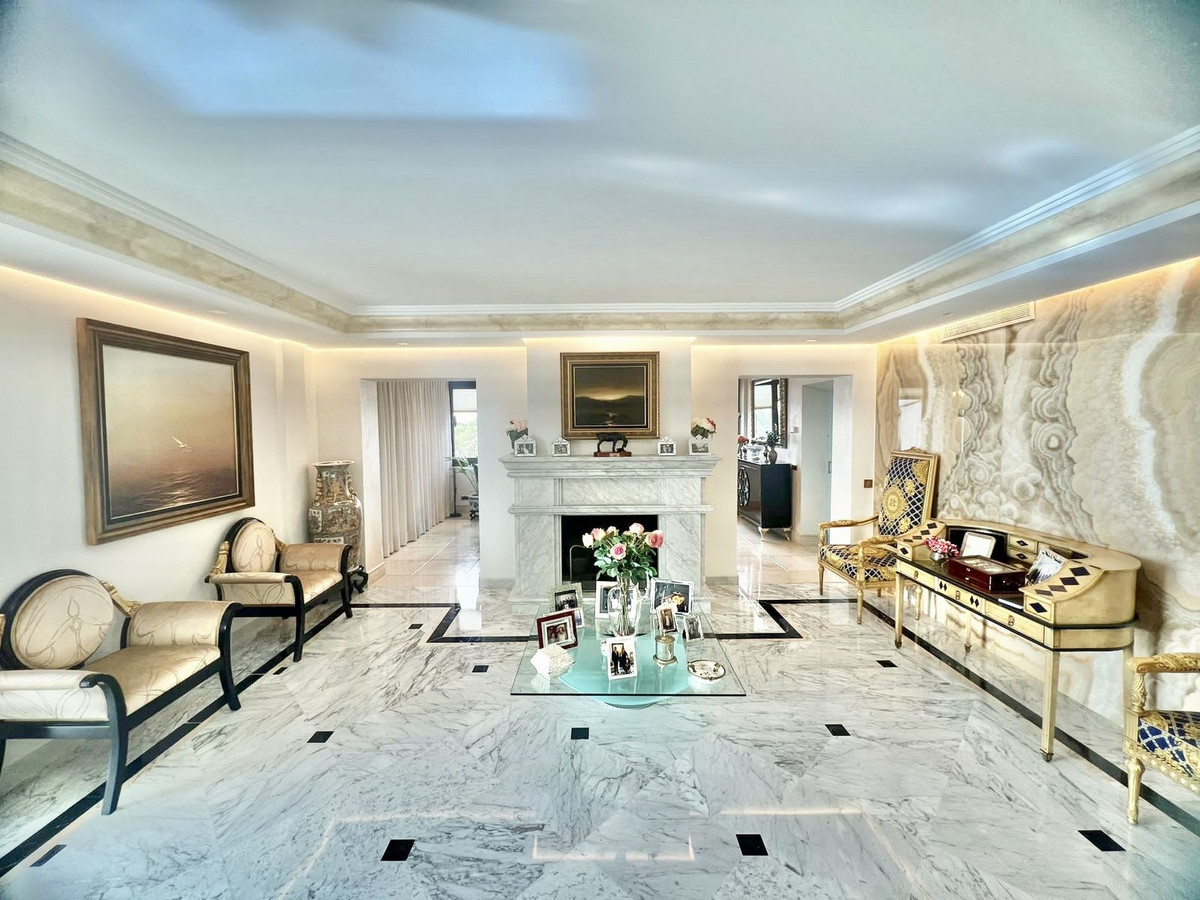 Appartamento con 4 camere con piscina a Malaga, Spagna – Foto 11