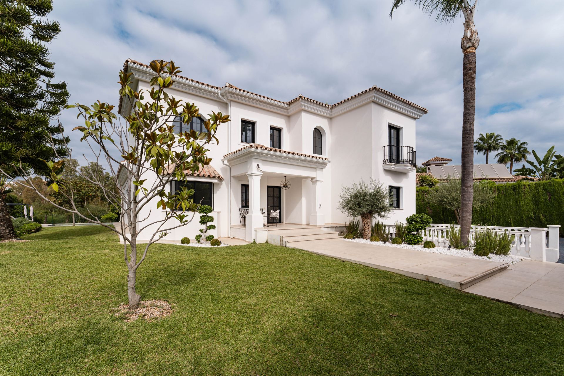 6 Bedroom Villa in Estepona - Photo 28