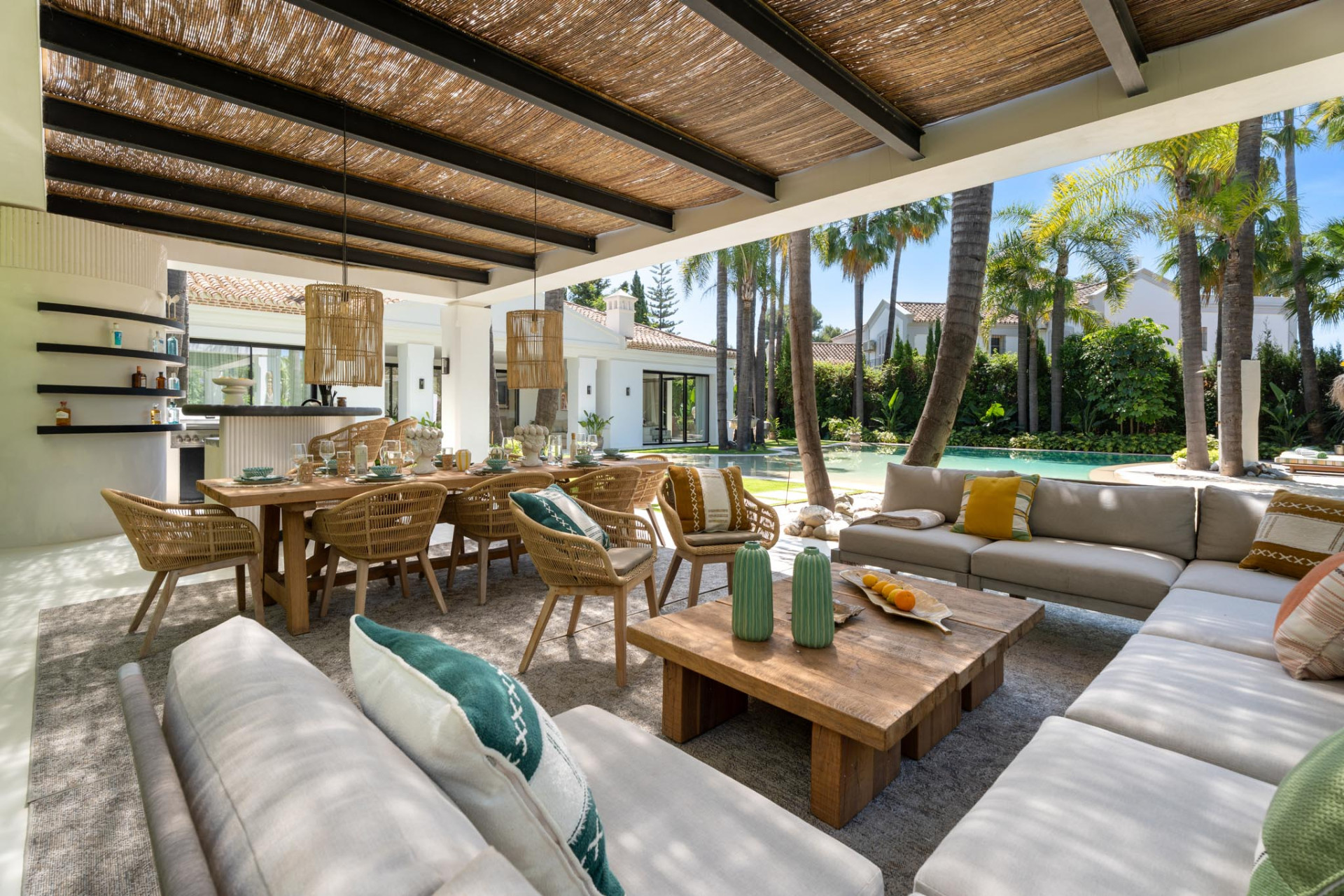 6 Bedroom Villa in Marbella - Photo 9