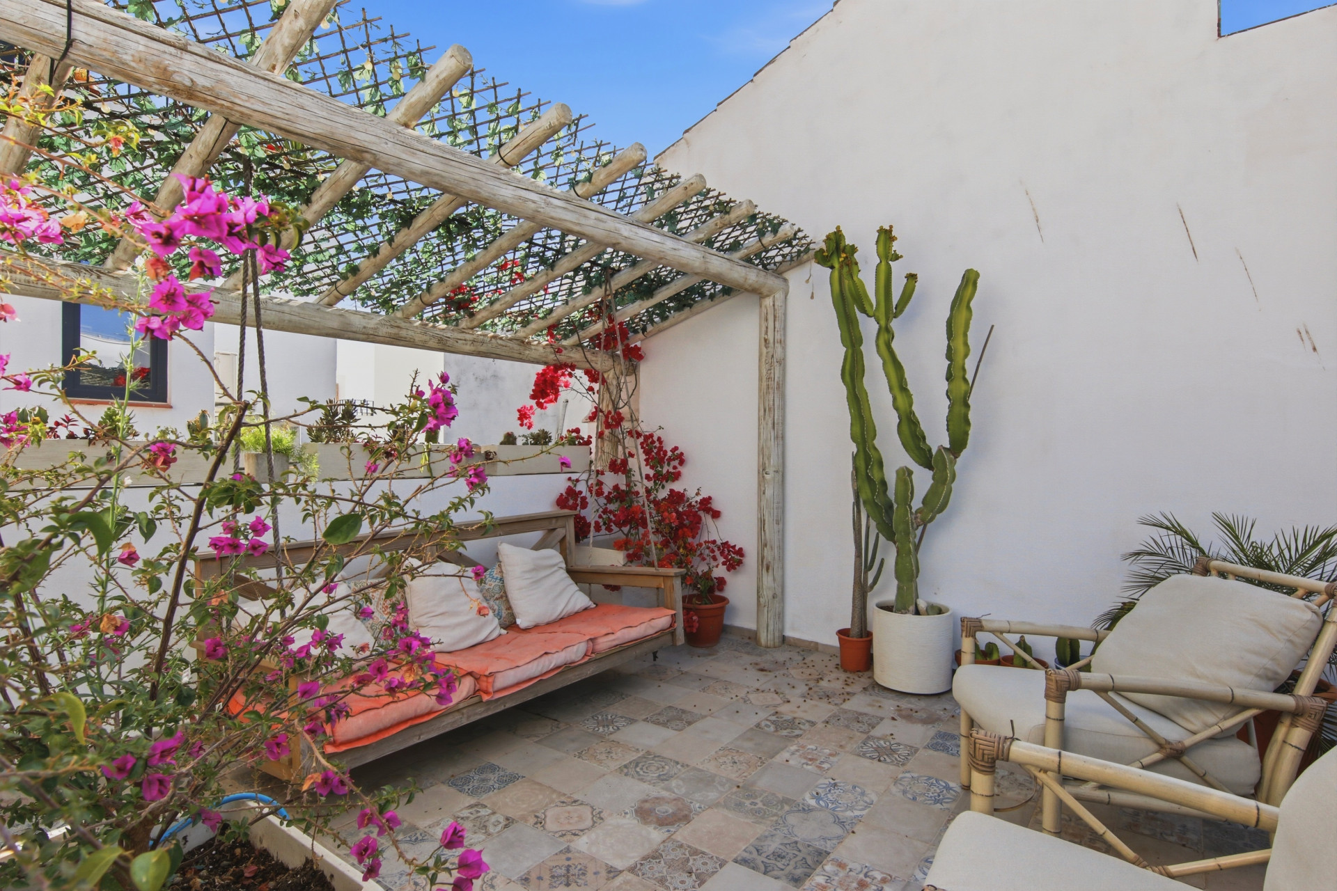 4 Bedroom Townhouse in Estepona - Photo 15