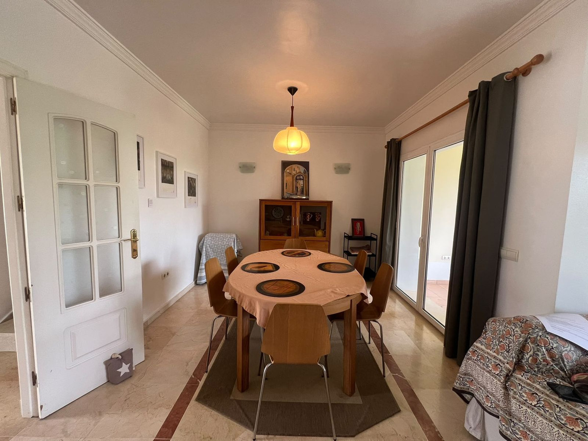 3 Bedroom Villa in La Alcaidesa - Photo 13