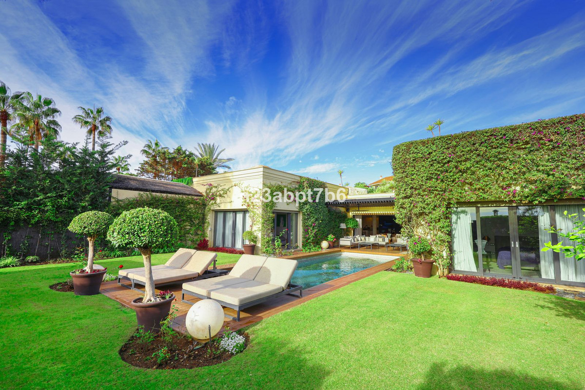 4 Bedroom Villa in Marbella - Foto 13