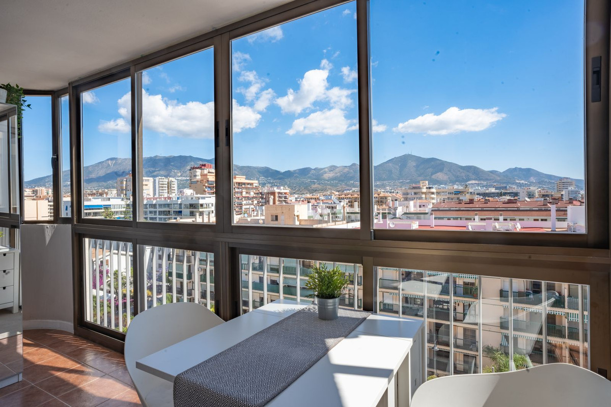 2 Bedroom Apartment in Fuengirola - Photo 19