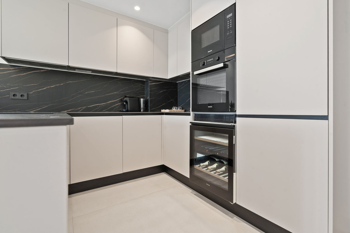 5 Bedroom Penthouse in Estepona - Foto 10