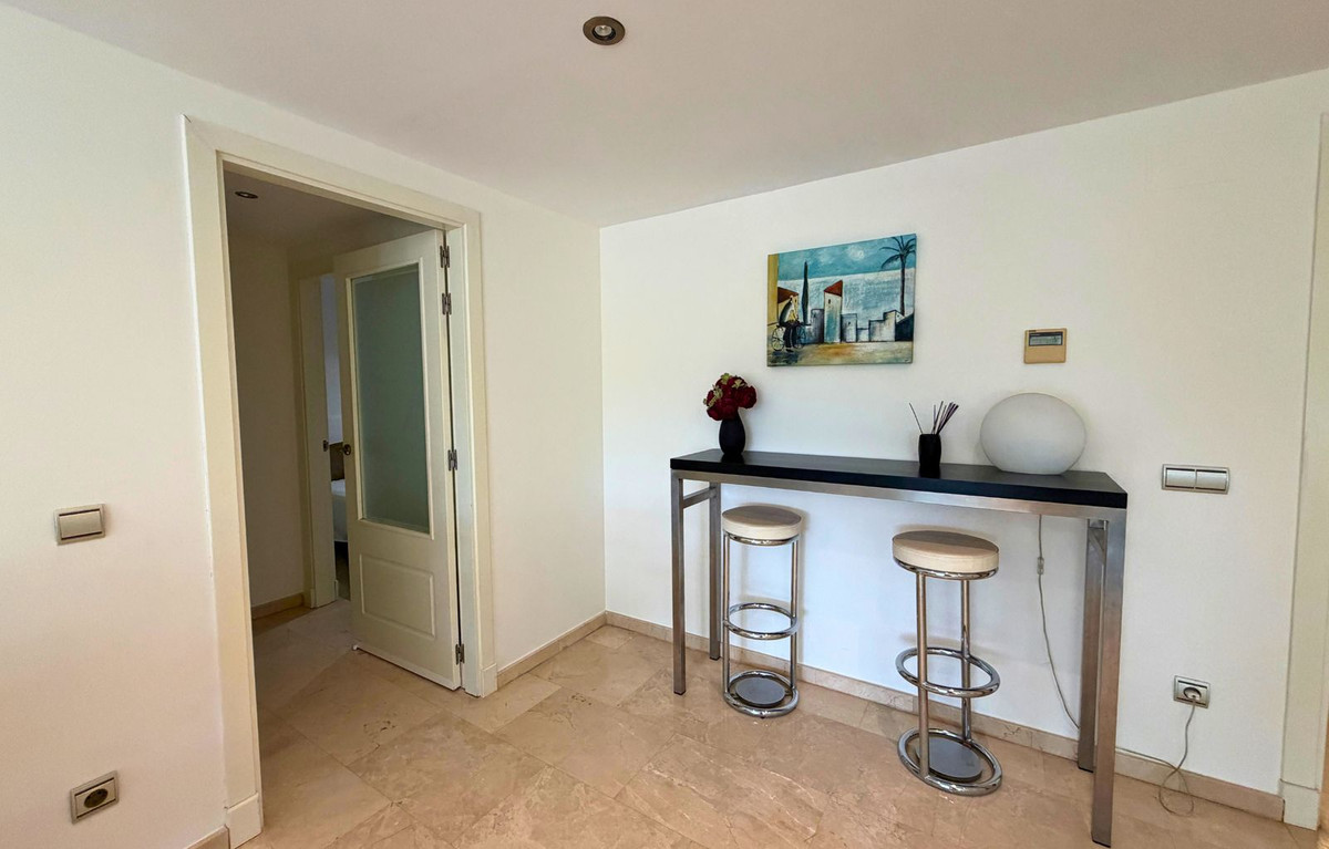 3 Bedroom Apartment in Casares - Photo 13