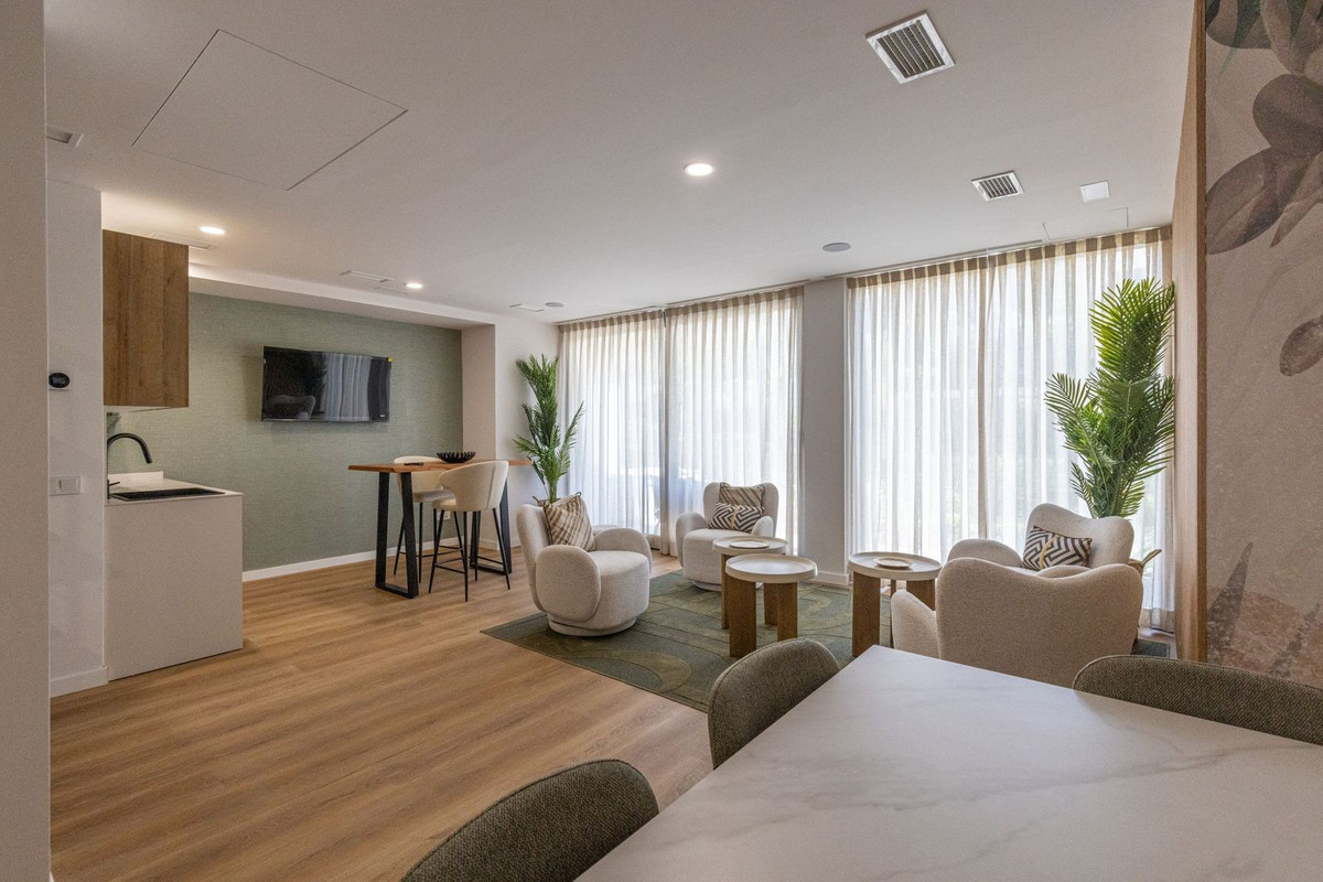 3 Bedroom Apartment in Estepona - Photo 34