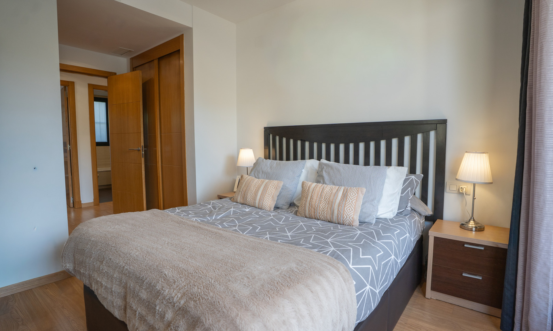 3 Bedroom Apartment in Estepona - Photo 15