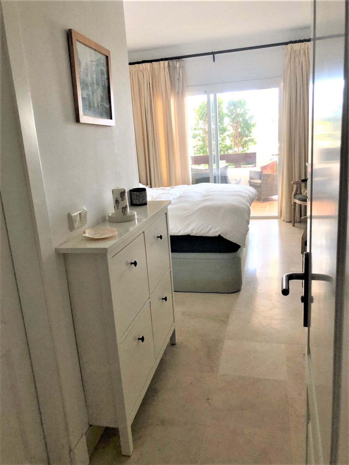 2 Bedroom Apartment in Marbella - Photo 11
