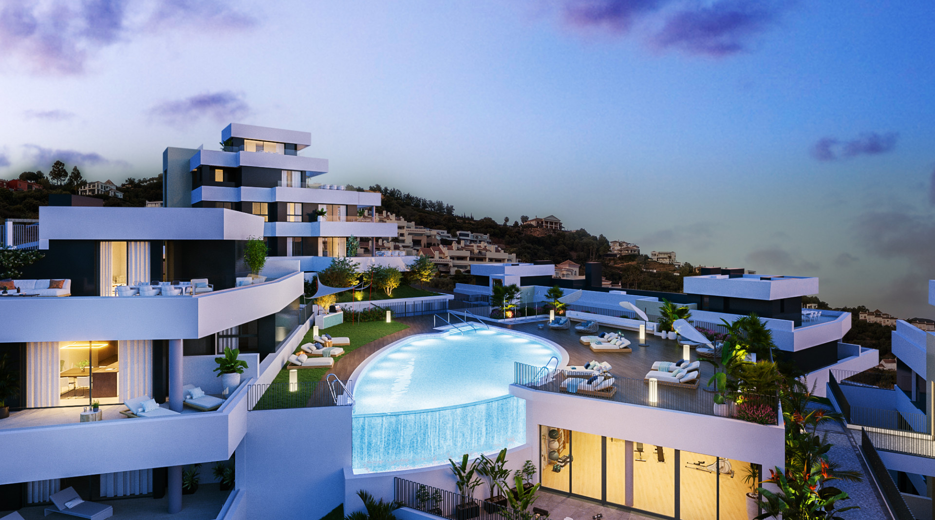 2 Bedroom Apartment in Marbella - Photo 3