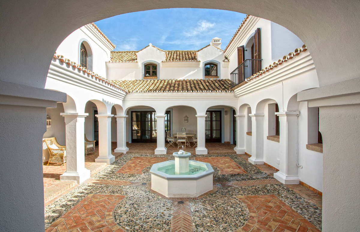 7 Bedroom Villa in Benahavís - Foto 15